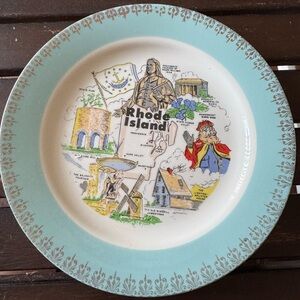 Rhode Island Souvenir Plate with Blue Border